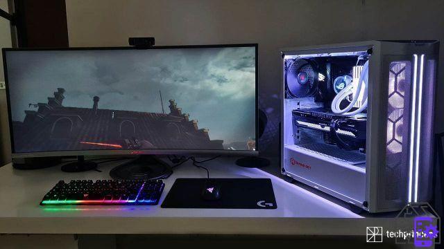 A revisão do ASUS ROG Strix Elegance. O PC para jogos de acordo com a Gaming Art