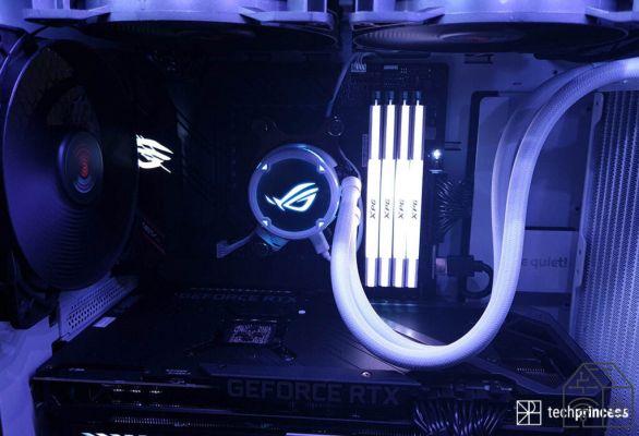 A revisão do ASUS ROG Strix Elegance. O PC para jogos de acordo com a Gaming Art