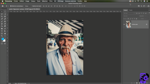 How to change your photo to black and white in Photoshop?