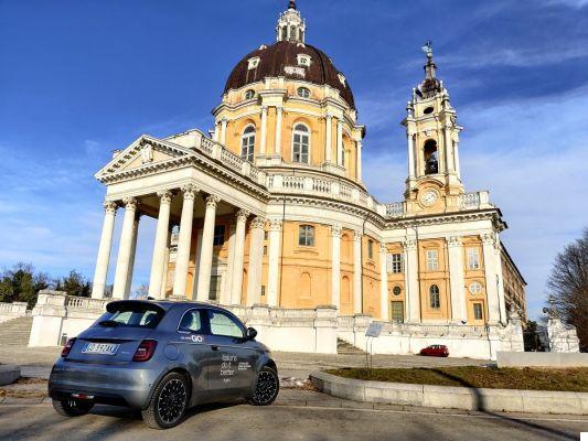 La revisión de LeasysGo !, el coche compartido de Turín de los FIAT 500 eléctricos