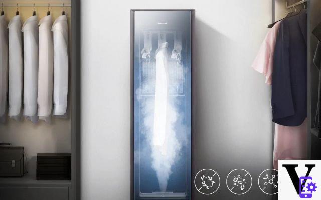 The review of Samsung AirDresser, the smart wardrobe that sanitizes clothes