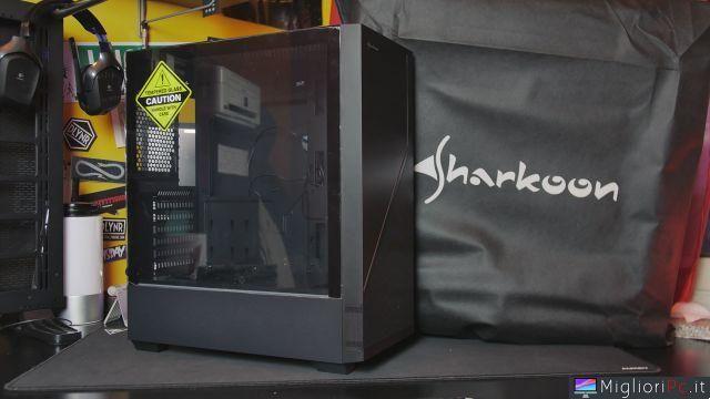 Revisión de Sharkoon RGB Flow • ¡Una agradable sorpresa!