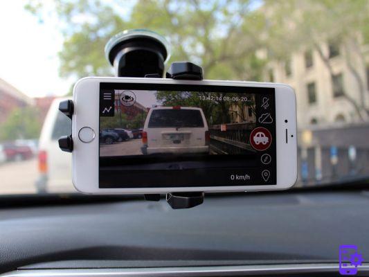 Como transformar o celular em Dash Cam para carro