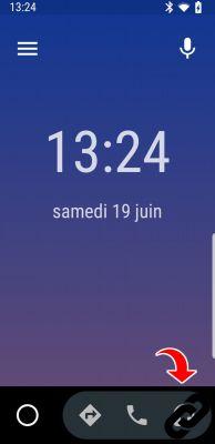 How to listen to Deezer in the car?
