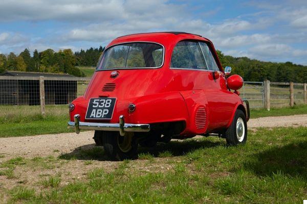 5 coches con licencia más extraños de todos los tiempos | Automático para tontos