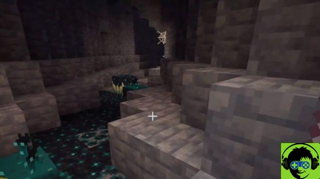 Como lutar contra um guarda na atualização Minecraft Caves & Cliffs