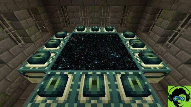 How to build an end portal in Minecraft Pocket Edition