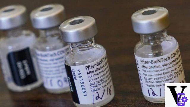 Le vaccin vous rend-il magnétique ? Ramassons un canular technologique de mai