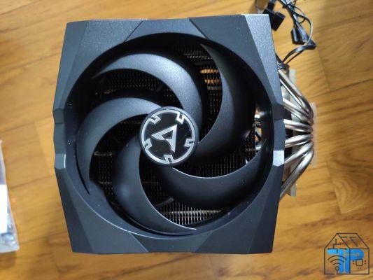 Review Arctic Freezer 50: el calor avanza, pero no le tememos