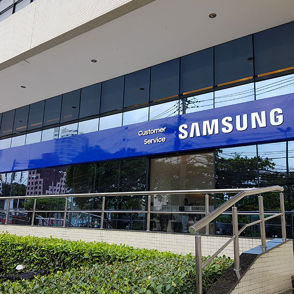 Centro de servicio Samsung Milán: ¿Qué sucede realmente en los centros de reparación?