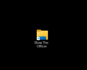 Find the old Windows 10 taskbar on Windows 11