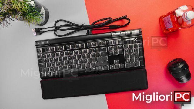 Test de l'HyperX Alloy Elite 2 RGB • Clavier mécanique avec interrupteur rouge