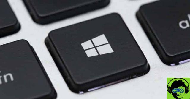 What is the Windows key and what is it for on my PC?