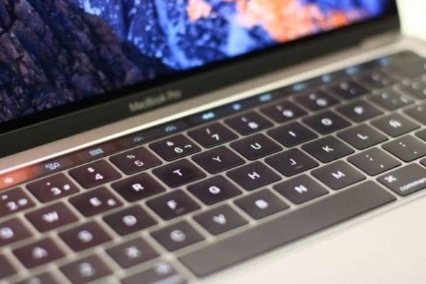 Como desligar um computador Mac usando o teclado - Rápido e fácil