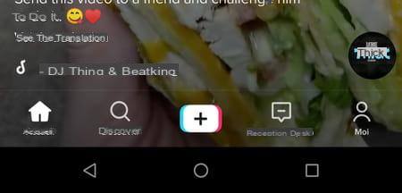 TikTok home screen: customize the video feed