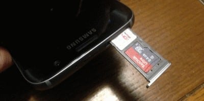 Galaxy S10: Como inserir o cartão SIM e SD