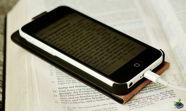 10 Best PDF Reader Apps for iPhone