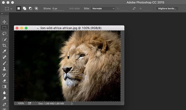 Comment superposer deux images avec Photoshop