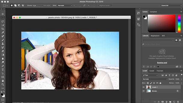 How to overlay two images with Photoshop