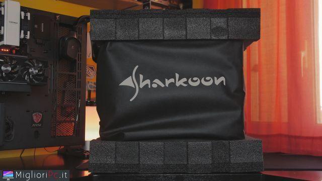 Review Sharkoon TG6 • Case and gaming RGB