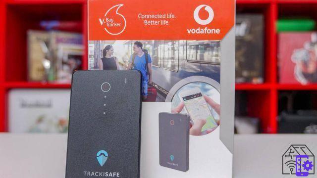 V-Bag review by Vodafone: the tracker for never losing bags and suitcases