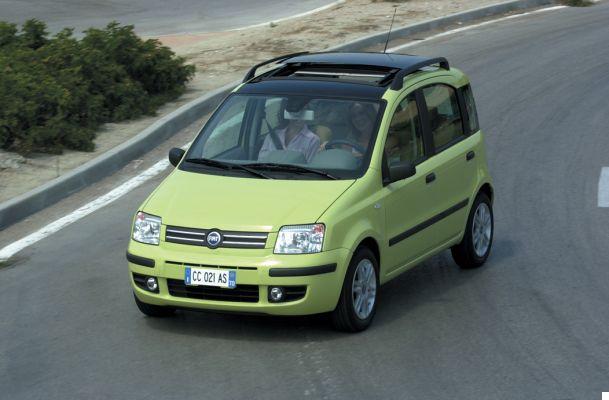 Los diez coches más lentos de los últimos 10 años: ¿quién gana la Copa Tartuca?