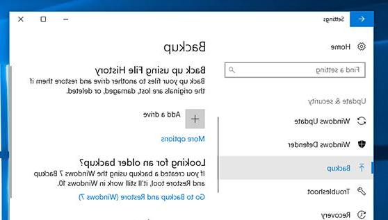 Creare e ripristinare un backup in Windows 10