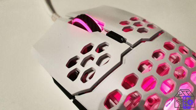 Revisión de Cooler Master MM711: diseño inusual y excelente rendimiento