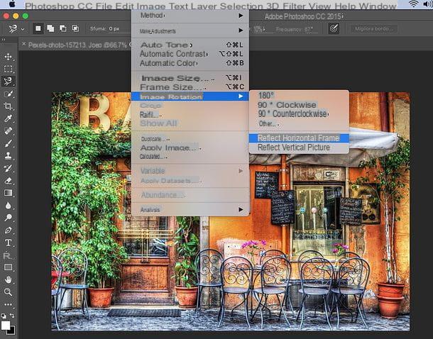 Come ribaltare una foto con Photoshop