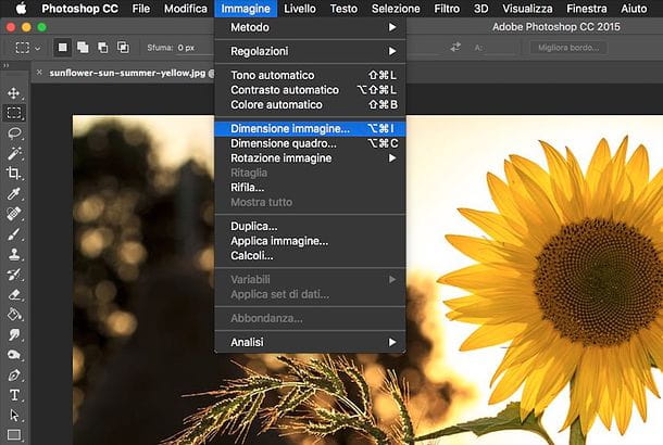 How to resize an image with Photoshop