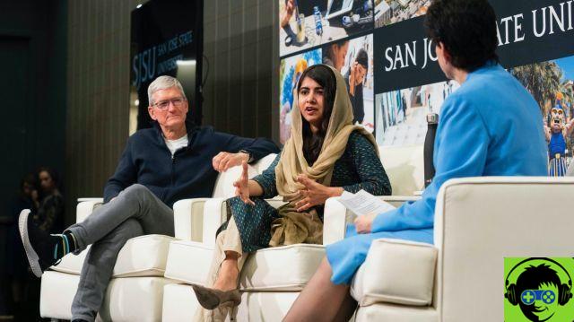 Tim Cook y Malala Yousafzai hablan sobre activismo, programación y más
