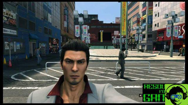 Yakuza Kiwami 2 - How to Take Photos and Selfies