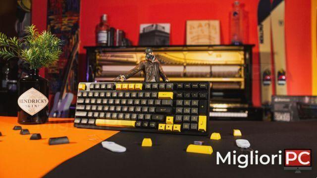 Teclado Mecânico Personalizado Akko • Revisão 3098B Preto e Dourado