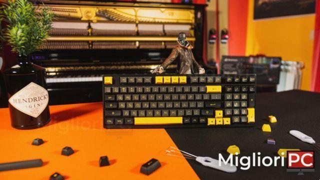 Teclado Mecânico Personalizado Akko • Revisão 3098B Preto e Dourado