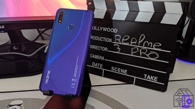 Revisión de Realme 3 Pro: joven y prometedor