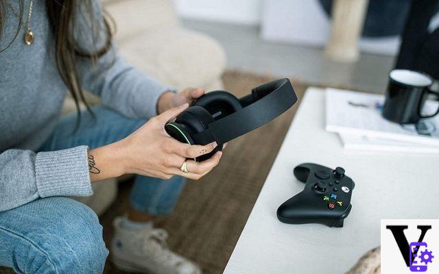 Xbox silenciará automáticamente su televisor cuando conecte los auriculares