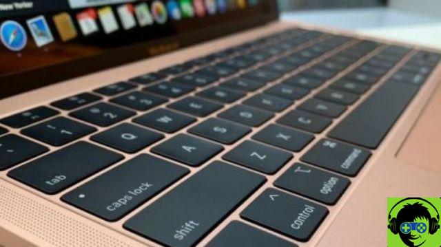 ¿Cómo poner un guión bajo en el teclado de Mac? - Dependiendo de la configuración de idioma