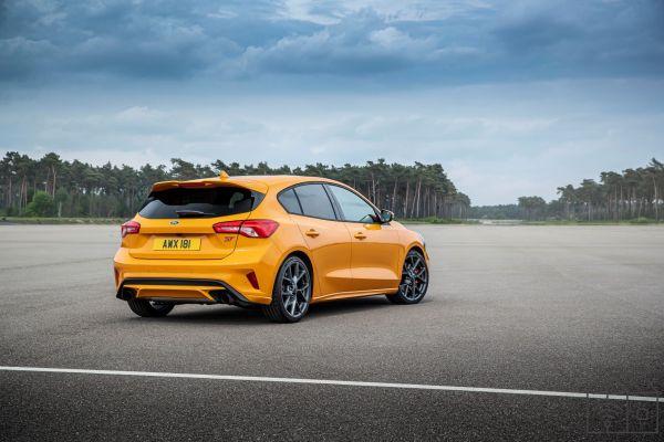 Prueba de manejo del Ford Focus ST: ¿es ella el Hot Hatch más divertido?