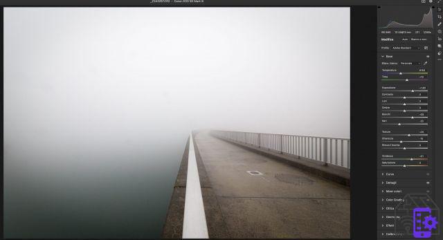 Photographing in the fog
