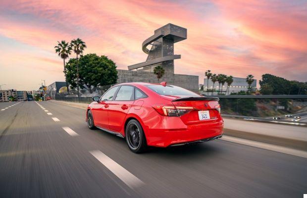 Honda Civic, debuta la nueva generación: estética más elegante, pero en Europa solo es híbrido