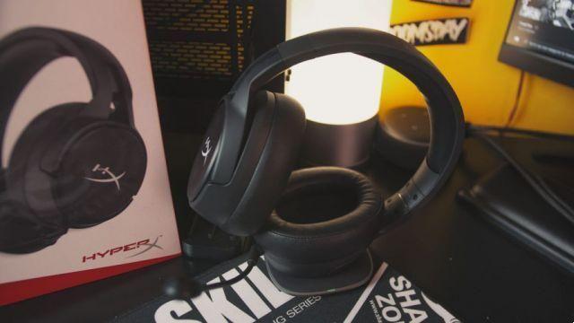 Test de l'HyperX Cloud Flight S • Casque de jeu avec chargement sans fil !