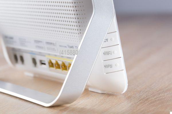 Modem vs router: what are the differences?