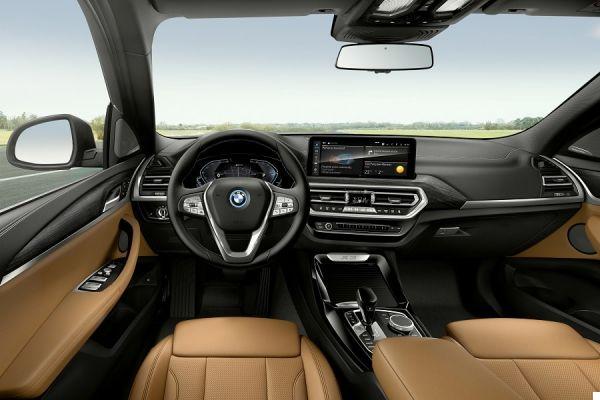 BMW X3 e X4, o restyling torna-se híbrido: novo visual e todos os motores eletrificados