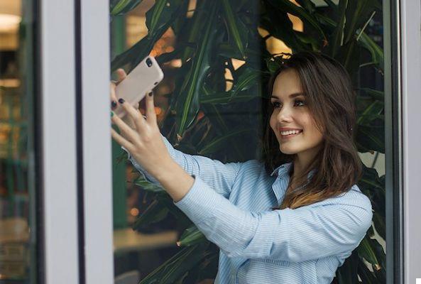 Do you love taking photos with your mobile phone? Here are 10 mistakes you shouldn't make