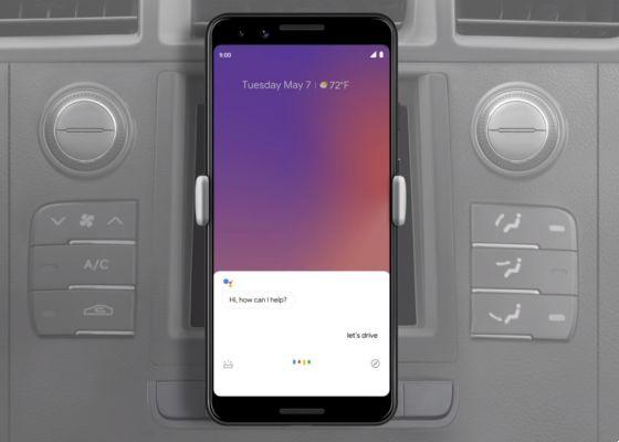 Use Google Assistant in the car and avoid fines: 6 useful commands on your travels