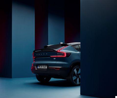 Volvo C40 Recharge, the first SUV coupé challenges the Germans: sporty aesthetics and only in electric version