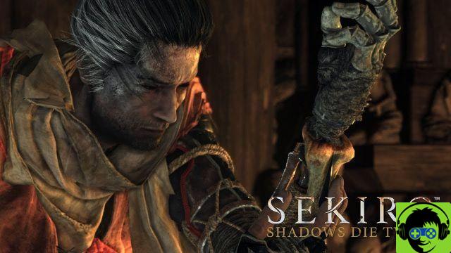 Sekiro | How to Pick Up Loot and Money from Enemies