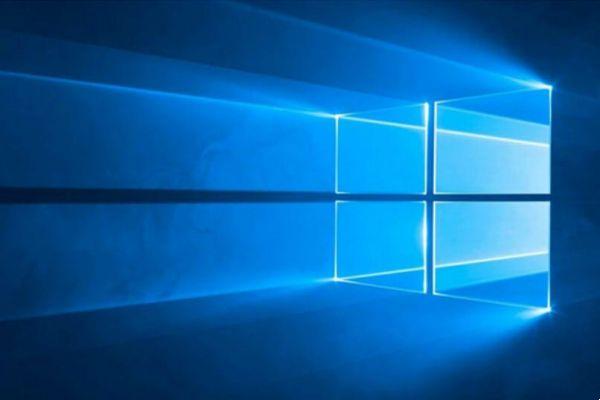 Comment personnaliser Windows 10 et ajouter des détails sur les ressources système ?