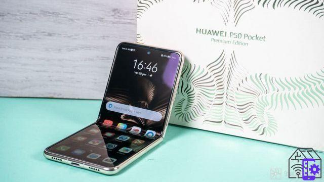 The review of Huawei P50 Pocket, the compact folding