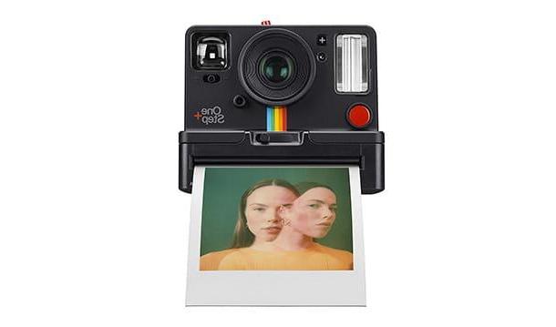 Best Instant Cameras: Buying Guide